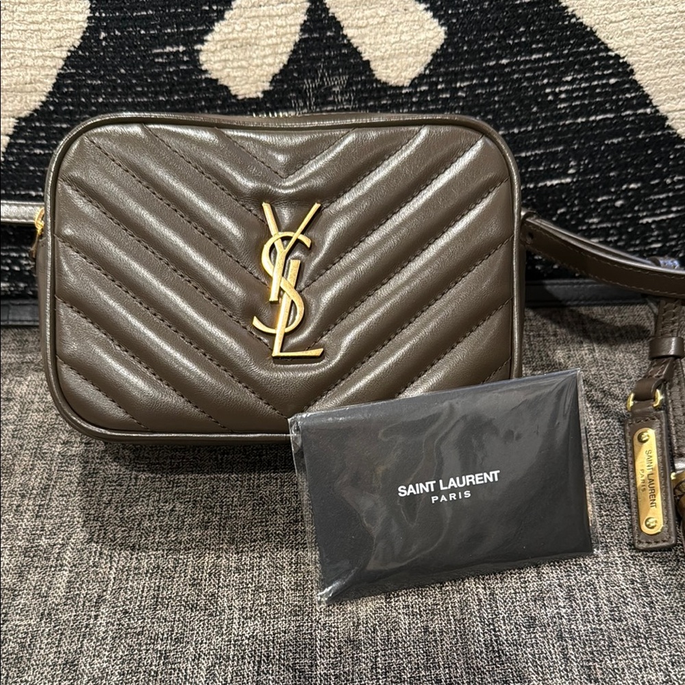 Saint Laurent Lou belt Bag